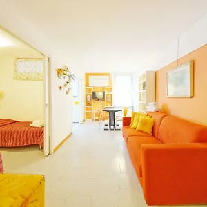 https://dolcevita-n-146.hotelslidodijesolo.com