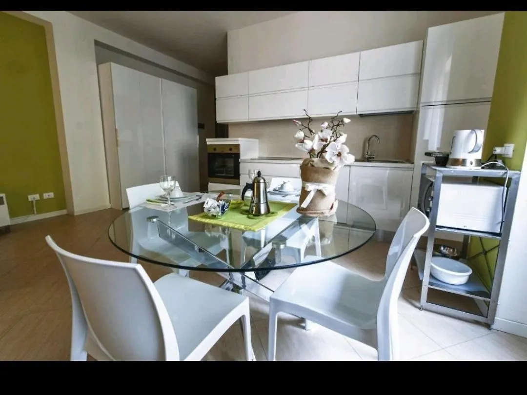 Centro Citta Train Station Apartment Bergamo 0*,  Italy